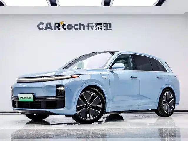 Li Auto L7 2025