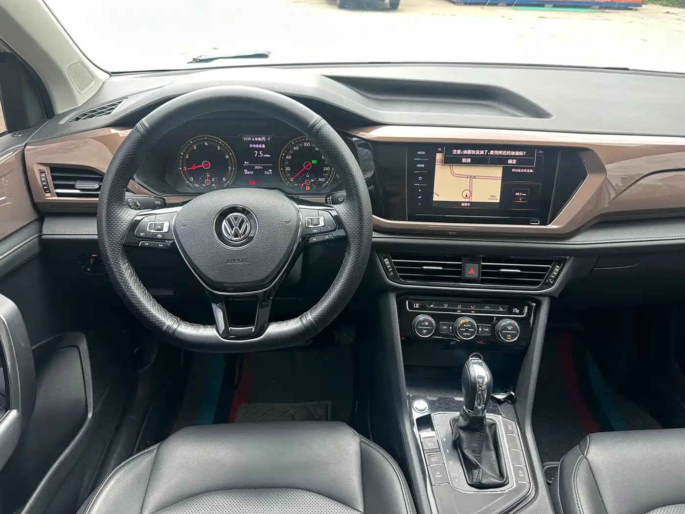 Volkswagen Tharu 2020 Model 280TSI 2WD Luxury Plus China VI фото 6
