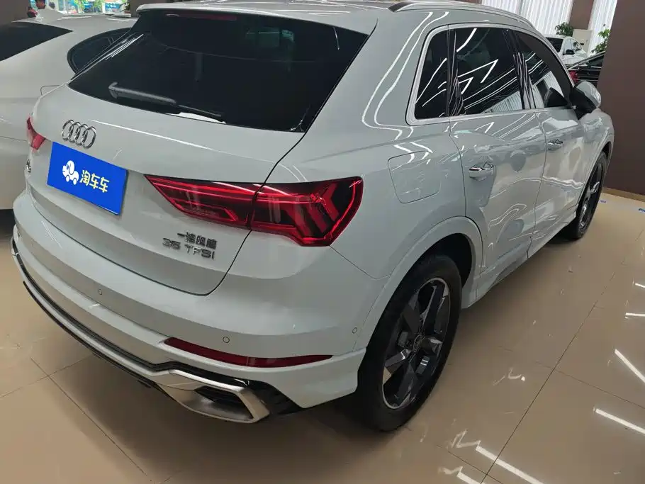 Audi Q3 2024 2024 35 TFSI Fashion Sport