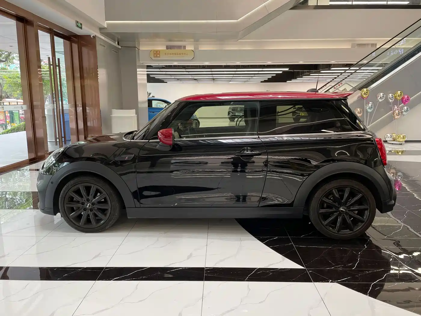 MINI 2022 2.0T COOPER S Classic фото 4