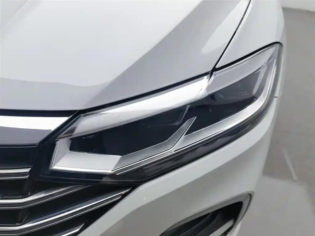 Volkswagen Lavida 2024 Model 1.5L Automatic 5 Million Edition фото 7