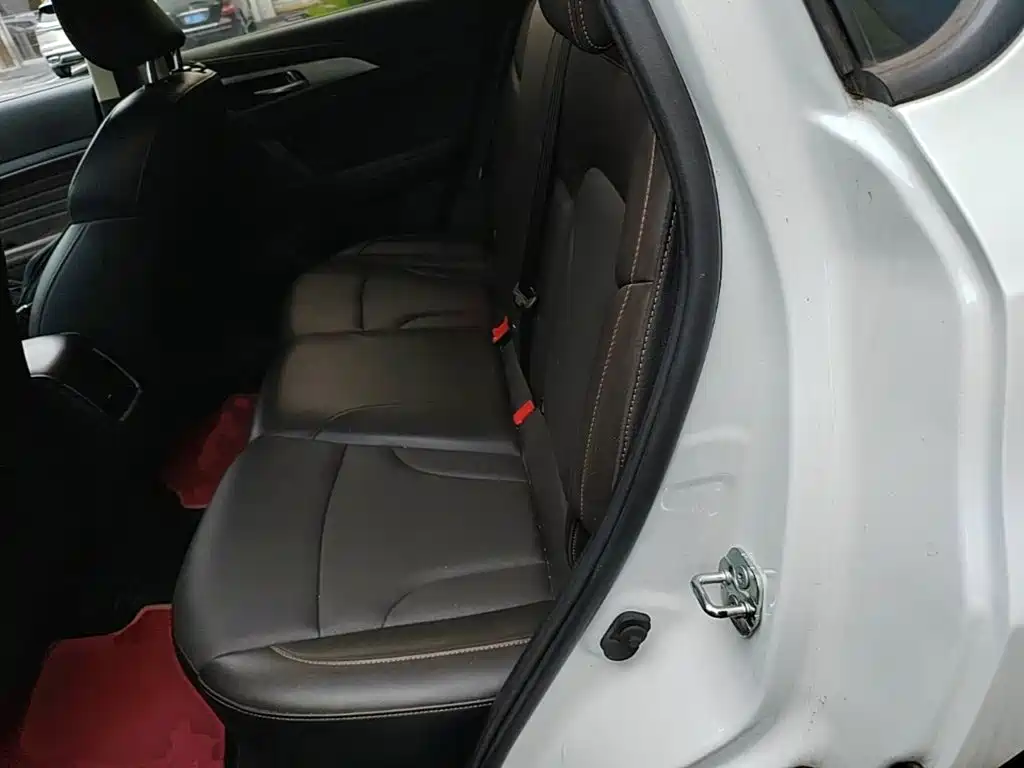 Changan CS35 PLUS 2019 2019 1.6L Automatic Smooth Connect Edition