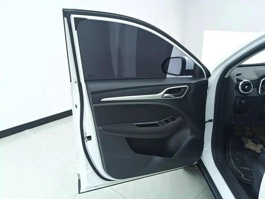 Фото 7 - MG ZS