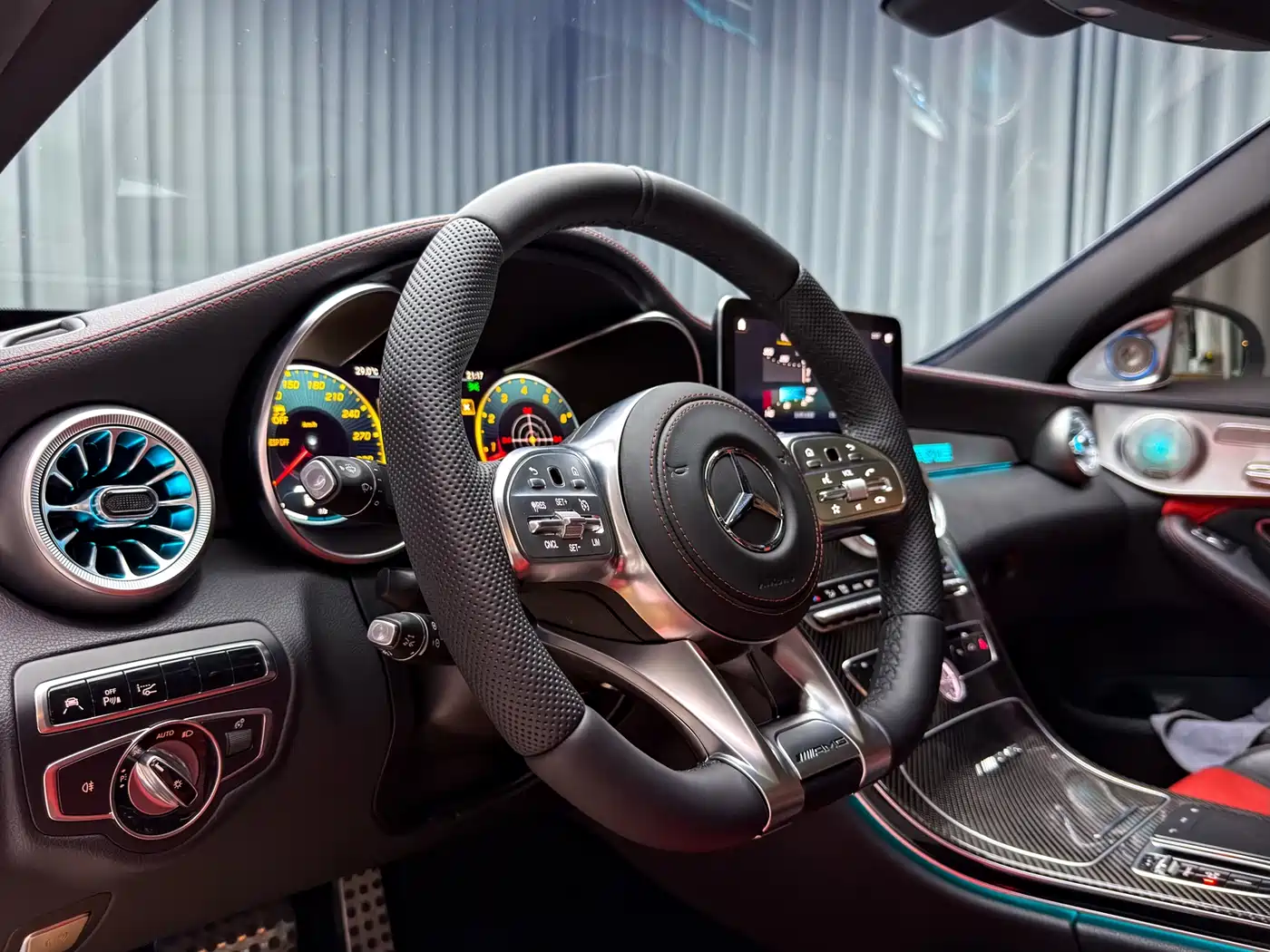 Mercedes-Benz C-Class AMG 2015 AMG C 63 S фото 18