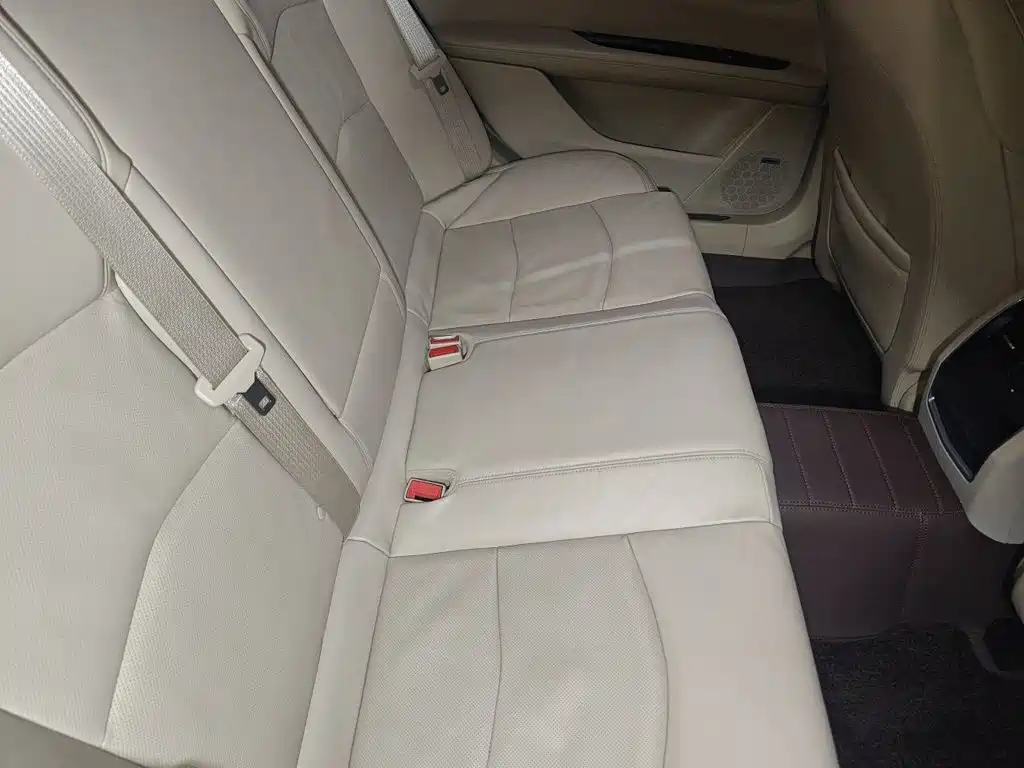 Фото 22 - Cadillac CT6