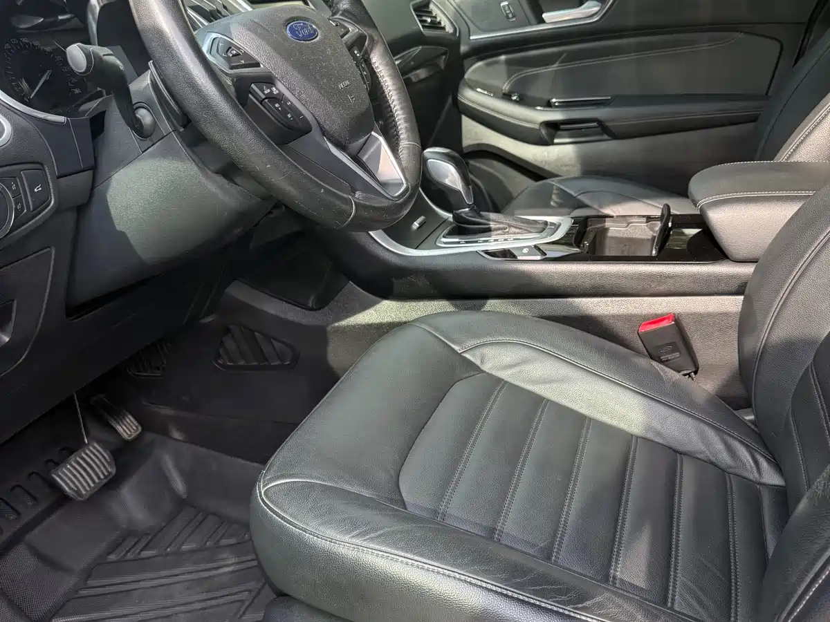 Ford Edge 2015 2015 2.0T GTDi 2WD Luxury