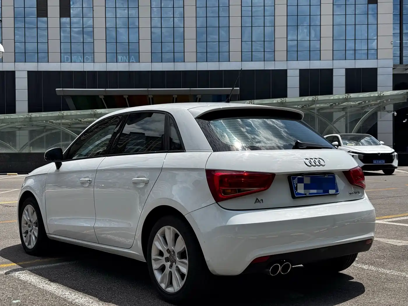 Audi A1 2016 2014 30 TFSI Sportback Fashion