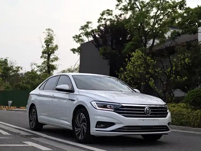 Volkswagen Sagitar 2022 280TSI DSG Surpassing Edition — фото 3