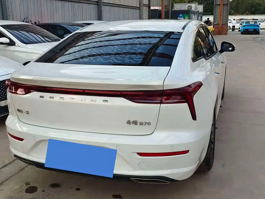 Фото 9 - Besturn B70