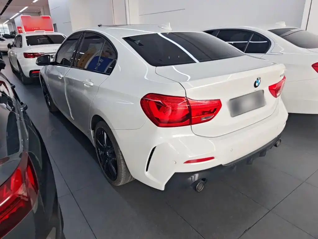 BMW 1 Series 2023 2022 125i M Sport Shadow Edition