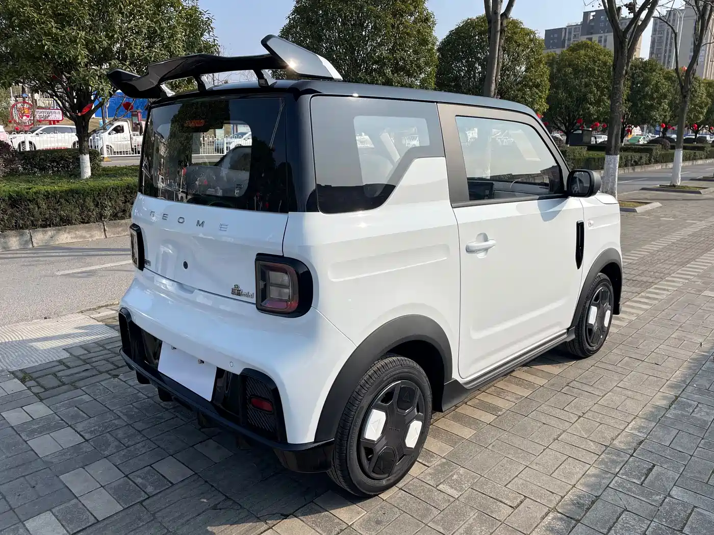 GEELY GALAXY PANDA