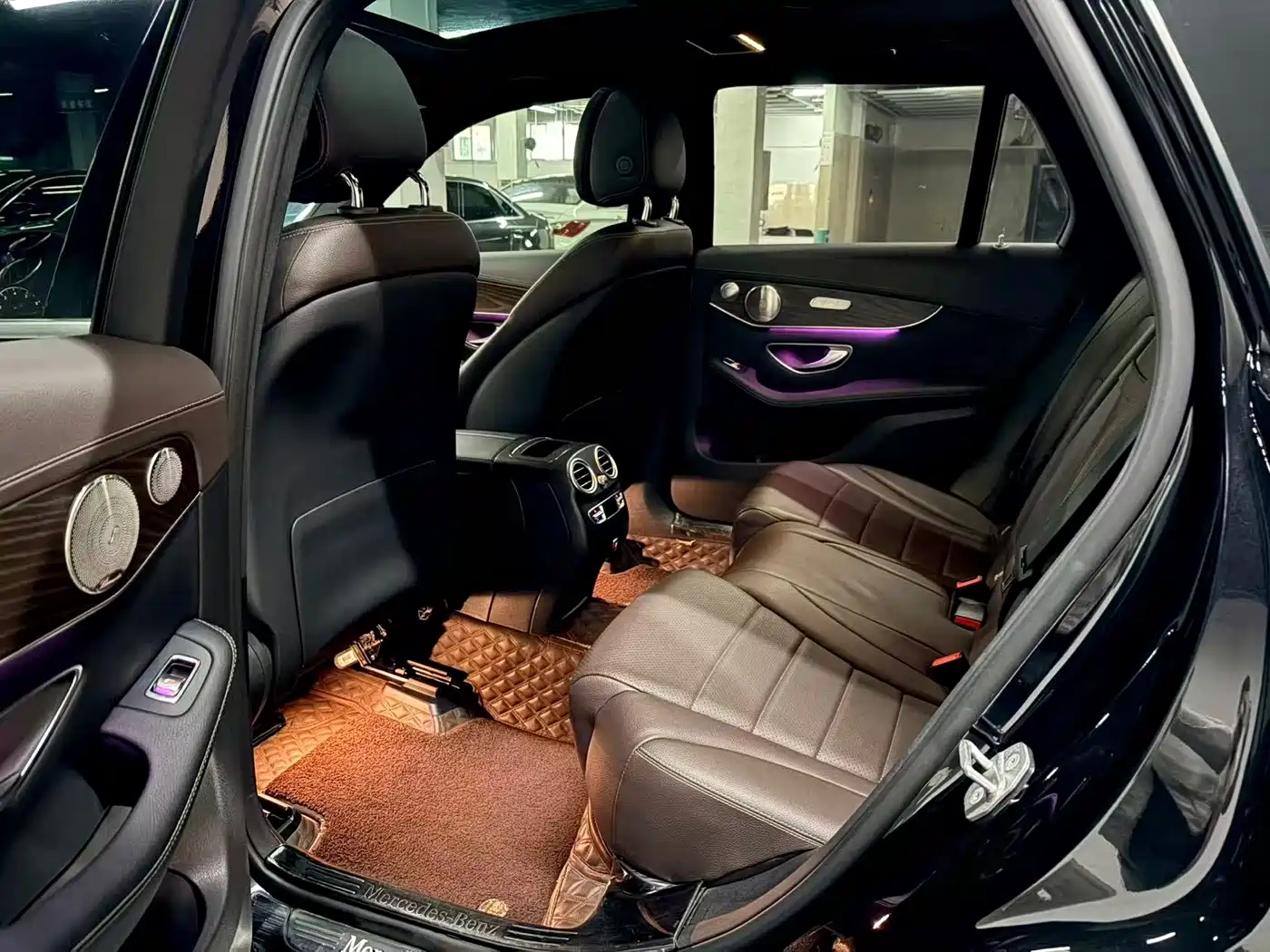Mercedes-Benz GLC 2022 Model GLC 300 L 4MATIC Luxury Edition фото 6