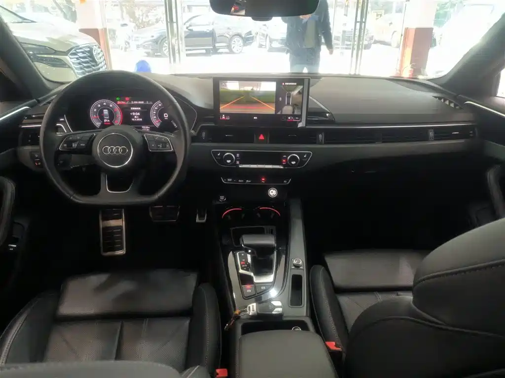 Audi A4L 2023 40 TFSI Luxury Sport фото 6