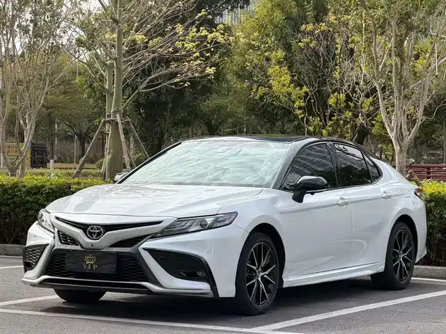 Toyota Camry 2022 2.0S Knight Edition