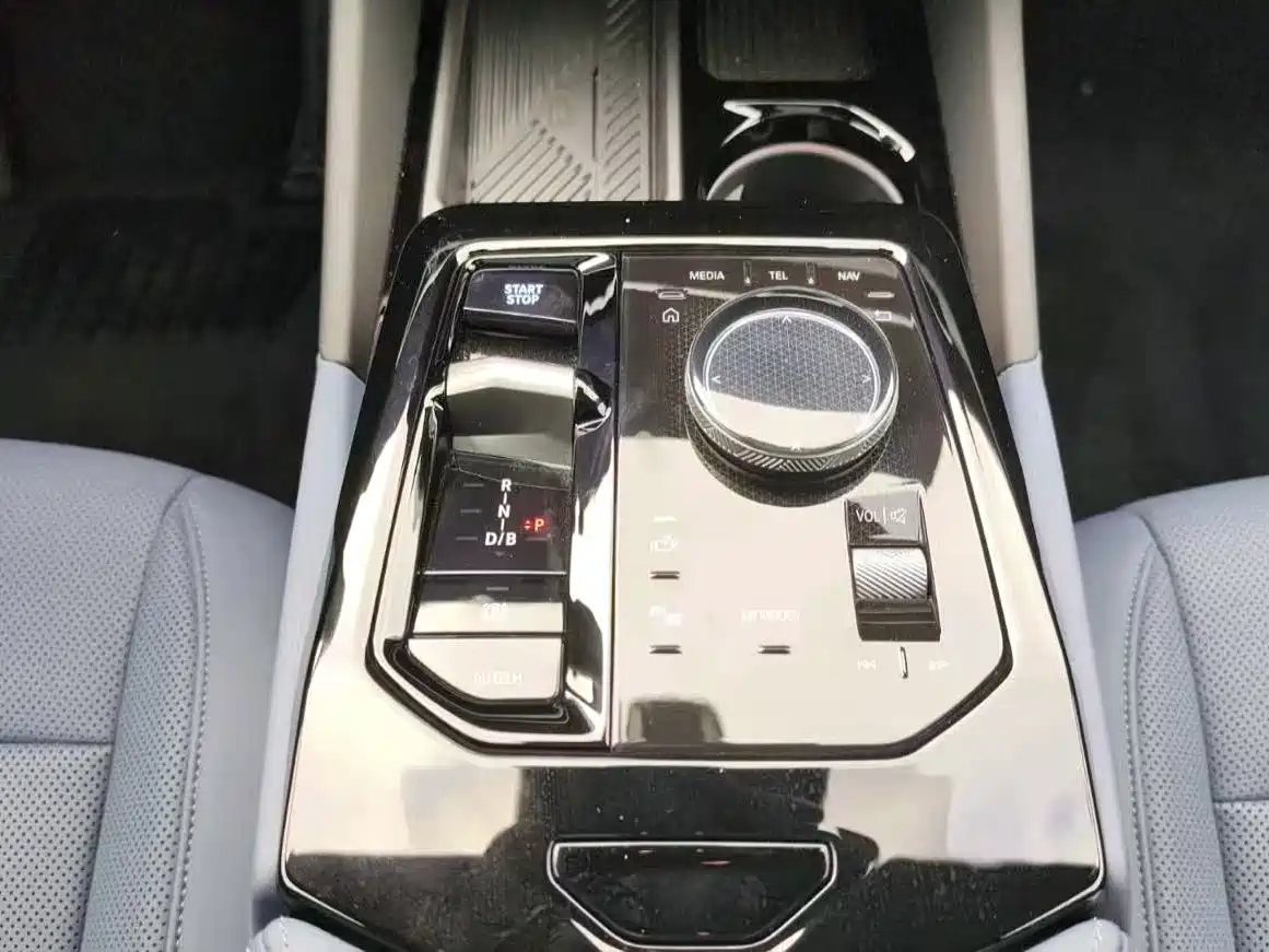 BMW i5 2026 2024 eDrive 35L Premium Luxury Package