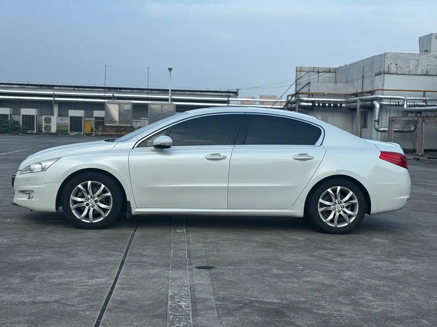 Фото 7 - Peugeot 508