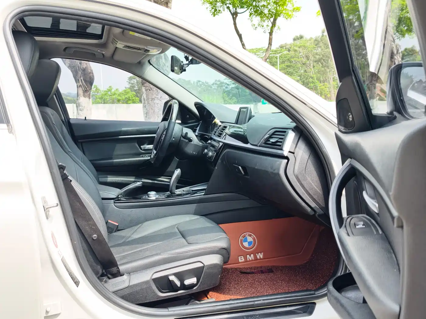 BMW 3 Series 2017 320Li Fashion фото 13