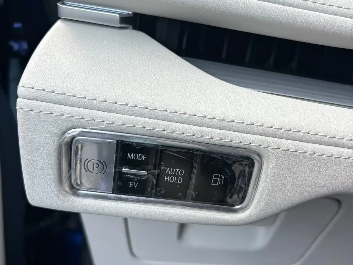 Buick GL8 New Energy 2024 Land Honor Luxury Edition 6-Seater фото 26