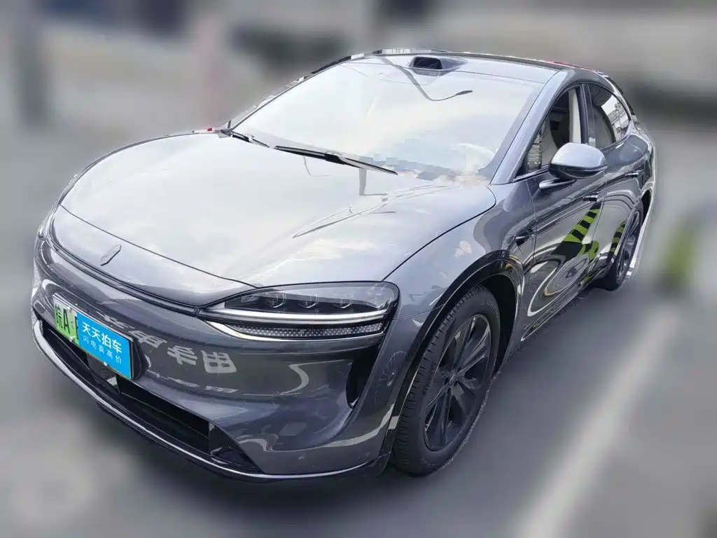  Zhijie Luxeed R7 2026 All-electric UItra