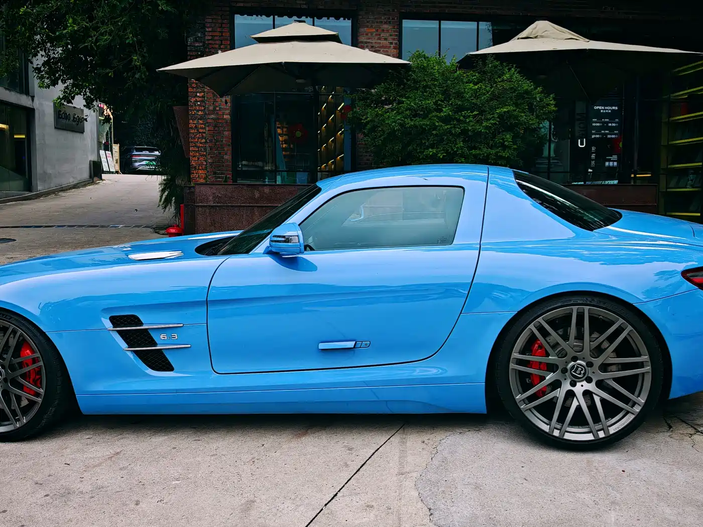 Mercedes-Benz SLS AMG 2011 SLS AMG фото 2