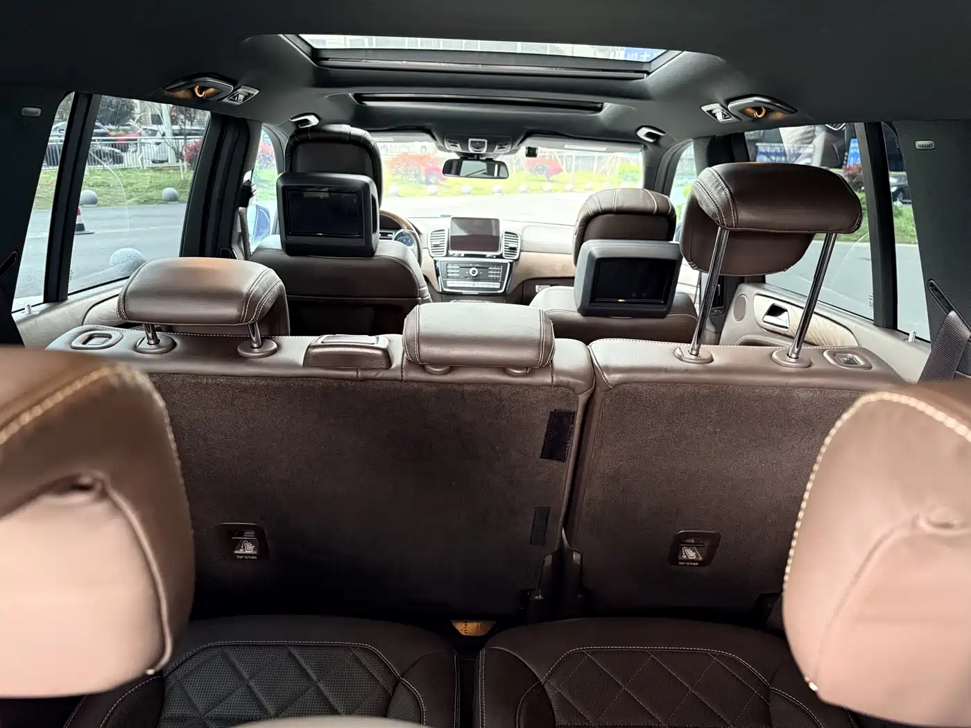 Mercedes-Benz GLS 2018 Facelift GLS 500 4MATIC фото 25