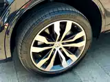 Фото 8 - Volkswagen Touareg