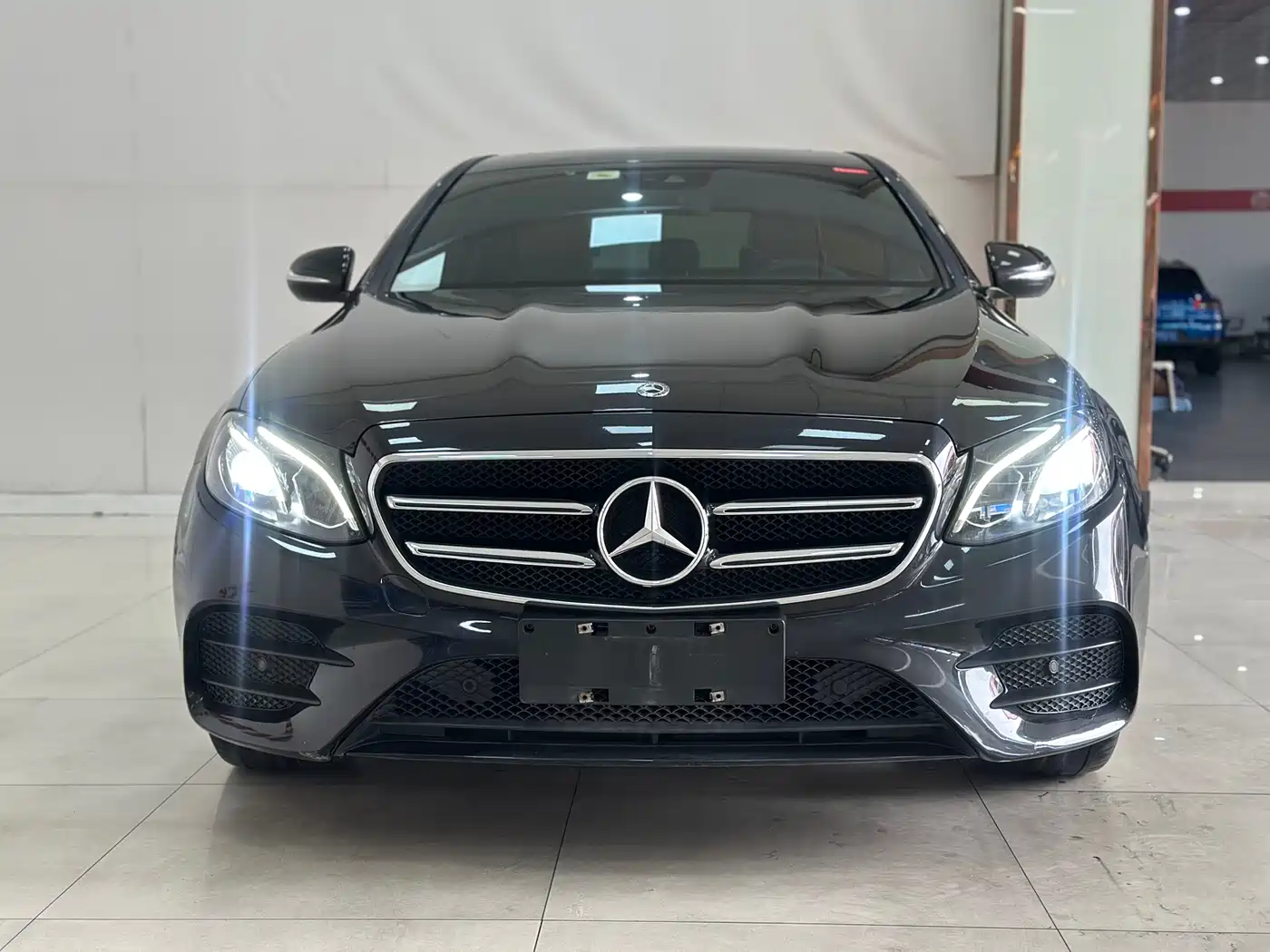 Mercedes-Benz E-Class 2017 E 200 Sport фото 2