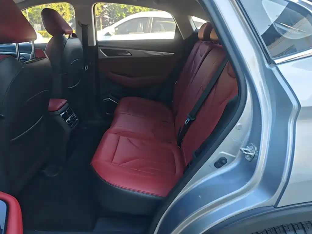 Changan CS85 2019 2019 1.5T DCT Dynamic Edition China VI