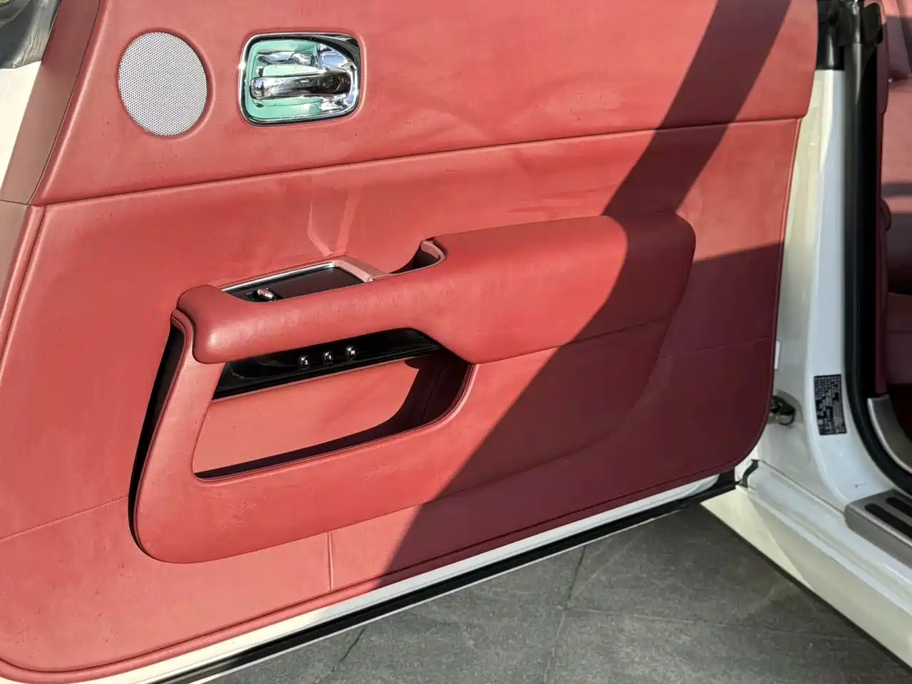 Rolls-Royce Dawn 2020 2018 6.6T Standard