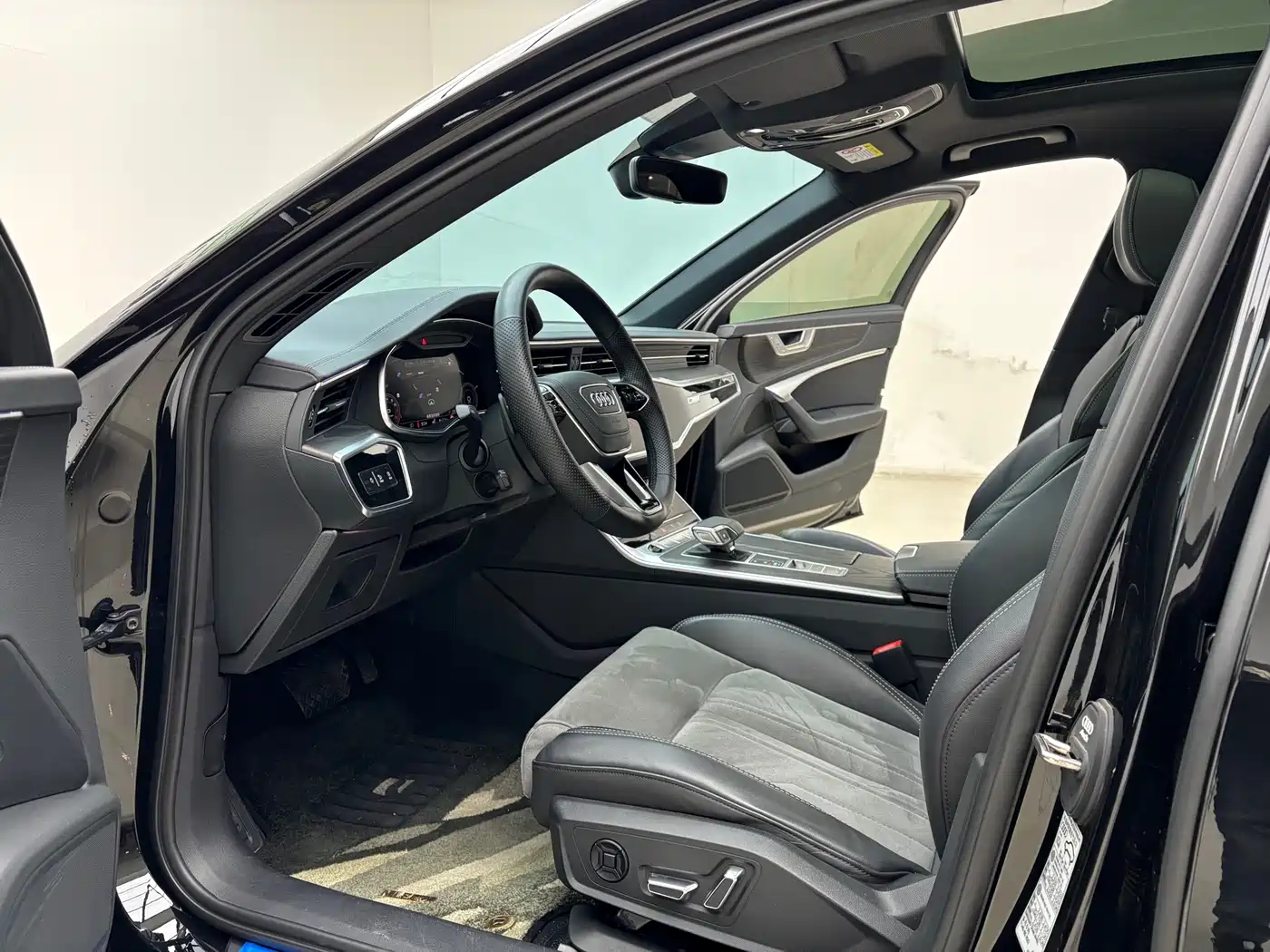 Audi A6L 2024 45 TFSI Premium Dynamic фото 9