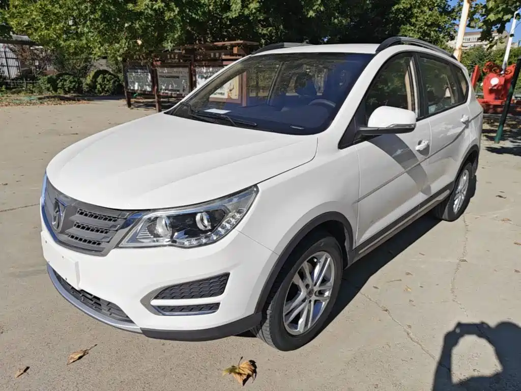 Baojun 560 2017 2016 1.8L Manual Value