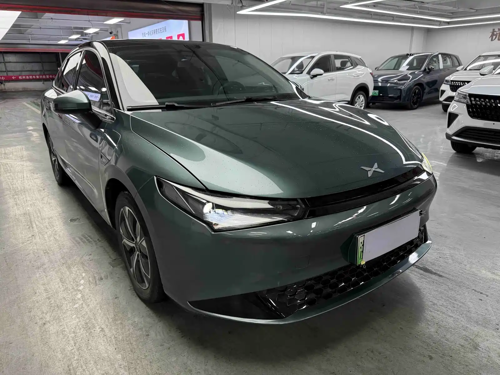 Фото 3 - XPeng P5