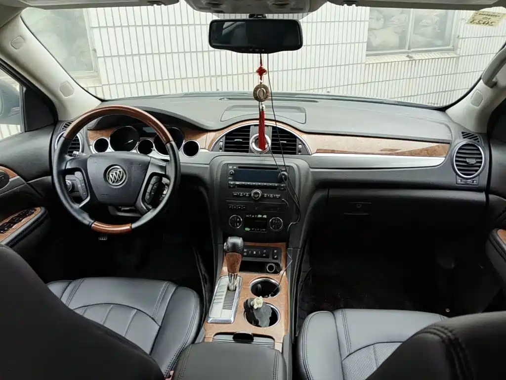 Buick Enclave 2011 2010 3.6L Flagship Edition