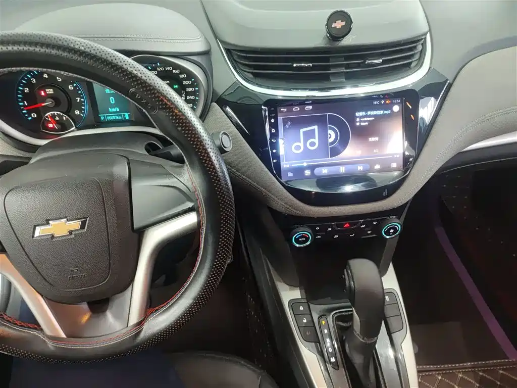 Chevrolet Malibu 2016 1.6T Automatic Comfort фото 13