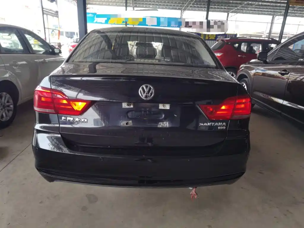 Volkswagen Santana 2016 1.6L Manual Trend Edition фото 4