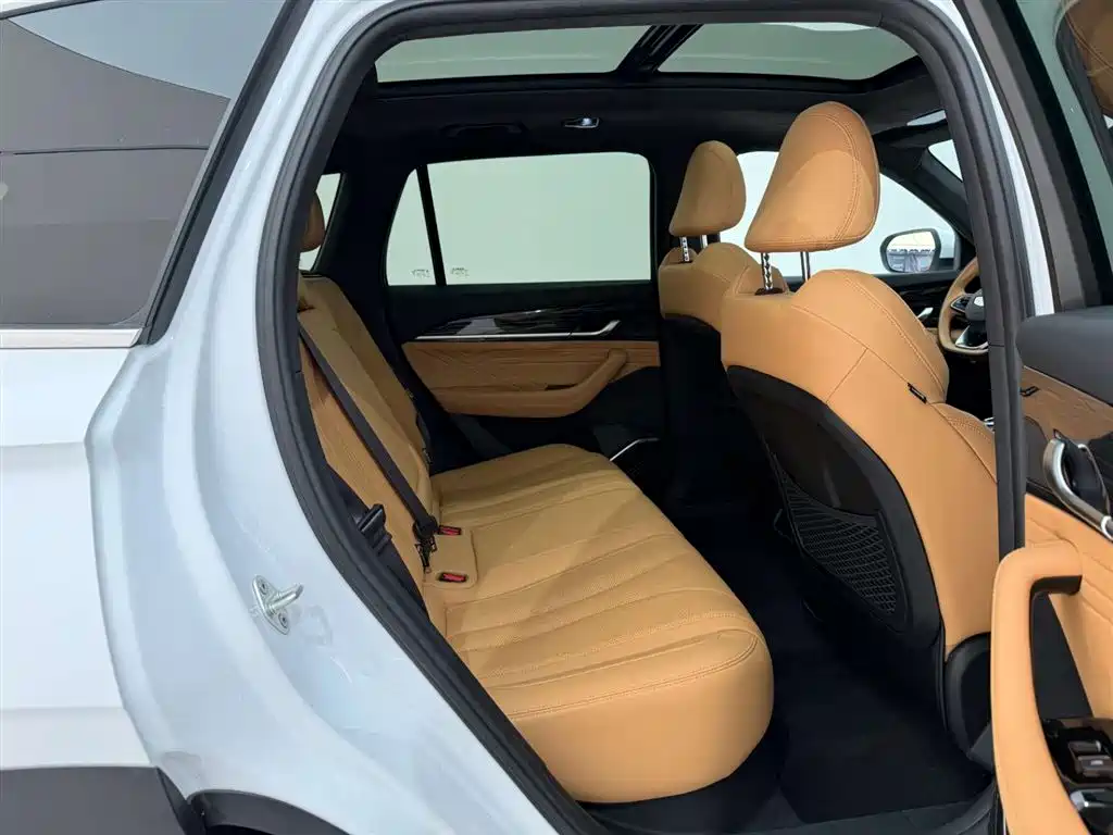 GEELY AUTOMOBILE XINGYUE L