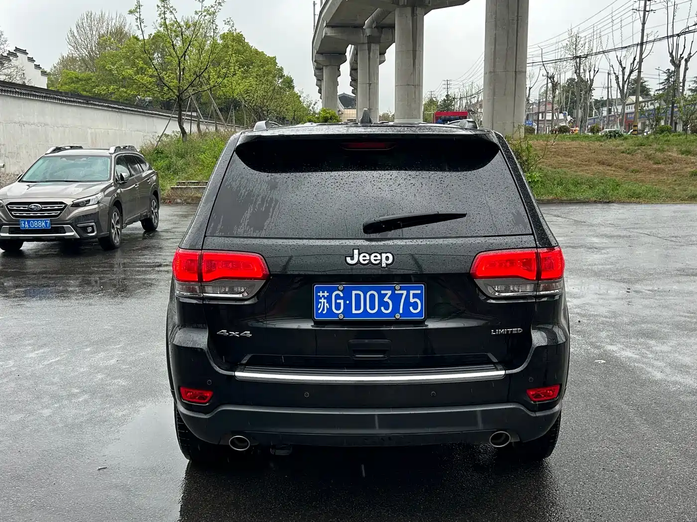 JEEP GRAND CHEROKEE