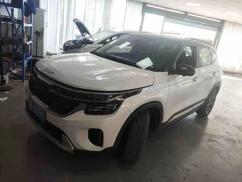 Photo 1 - Kia Seltos
