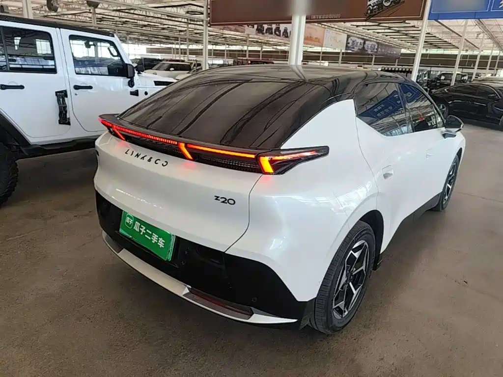 Фото 7 - Lynk & Co Z20