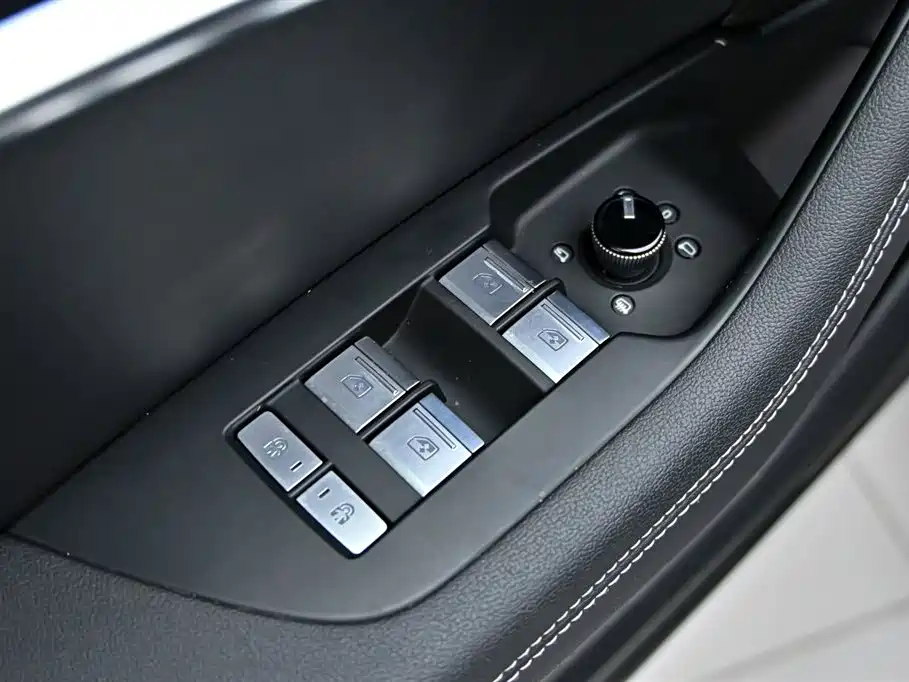Audi A6 (Import) 2024 allroad quattro 55 TFSI Premium Off-road фото 23