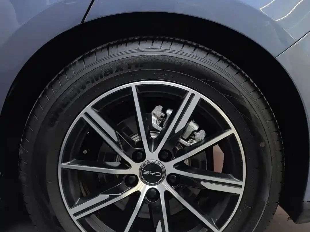 BYD SEAL 06 NEW ENERGY