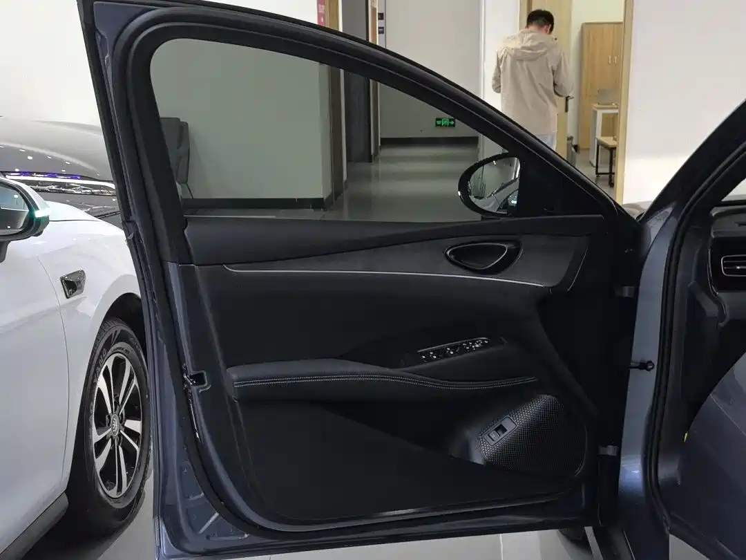 BYD SEAL 06 NEW ENERGY