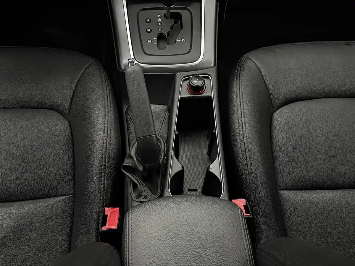 Фото 10 - Citroën C4 C-Quatre