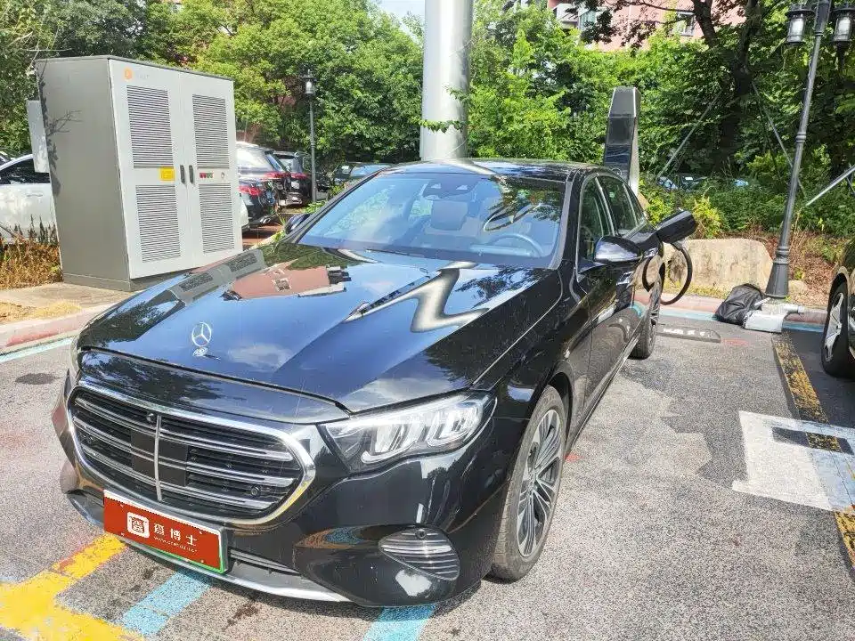 Mercedes-Benz E-Class New Energy 2024 2024 E 350 e L Plug-in Hybrid Sedan