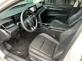Фото 5 - Toyota Camry