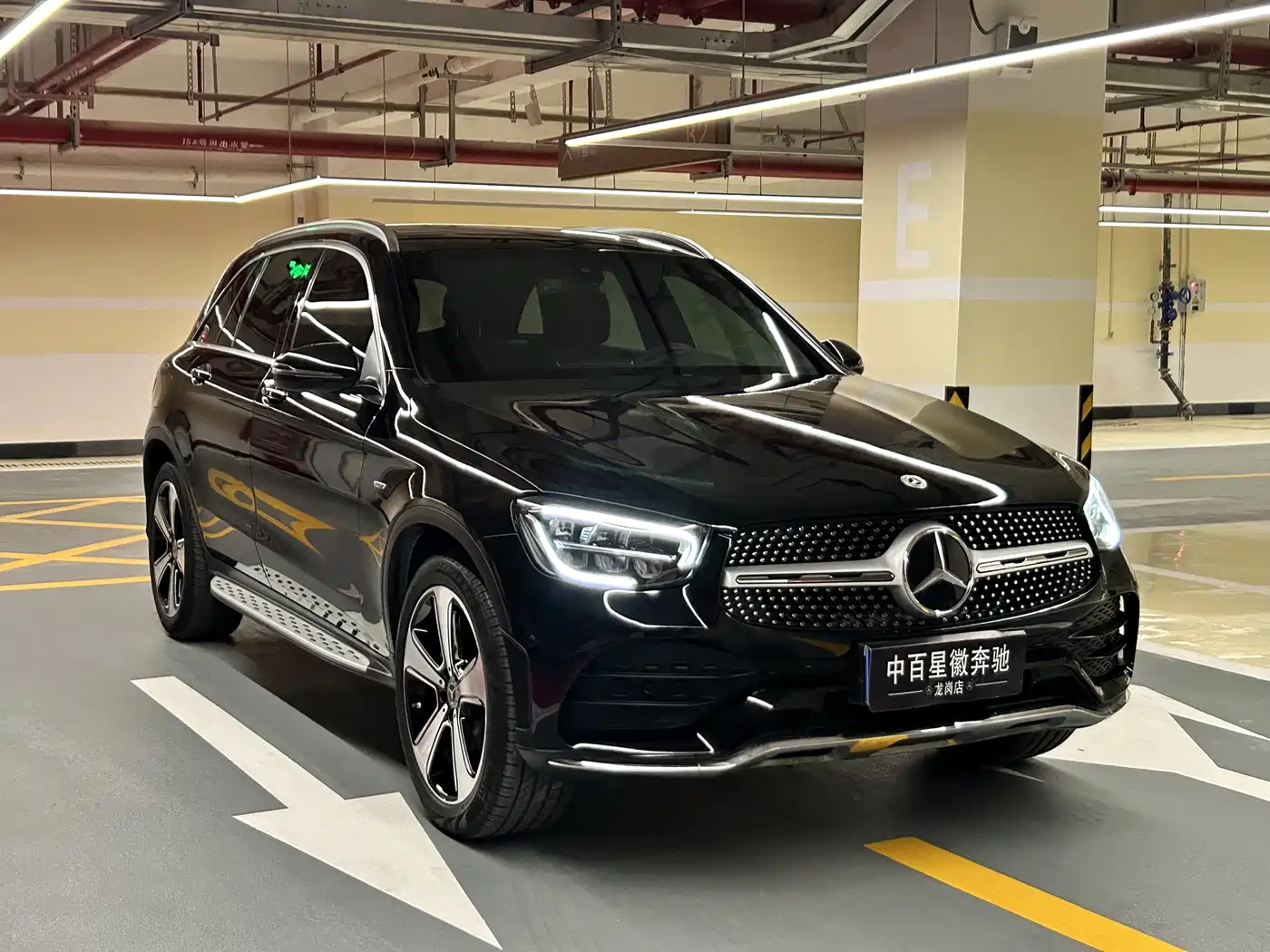 MERCEDES-BENZ GLC