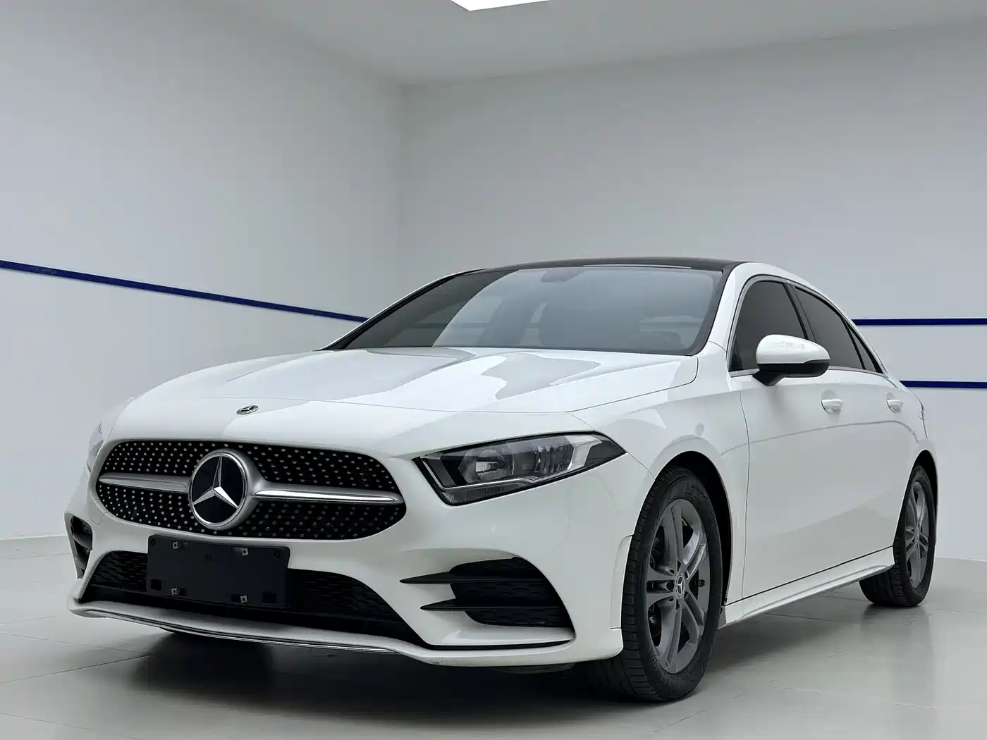 Mercedes-Benz A-Class 2022 A 180 L Sport Sedan