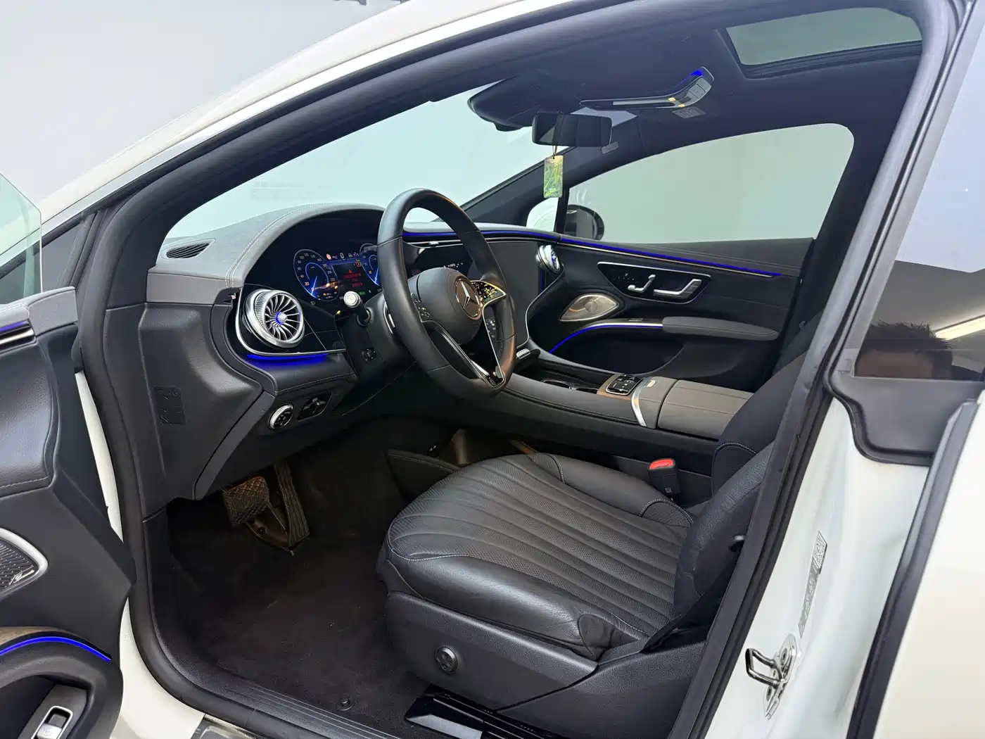 Mercedes-Benz EQS 2022 Model Year Facelift 450+ Pioneer Edition фото 9