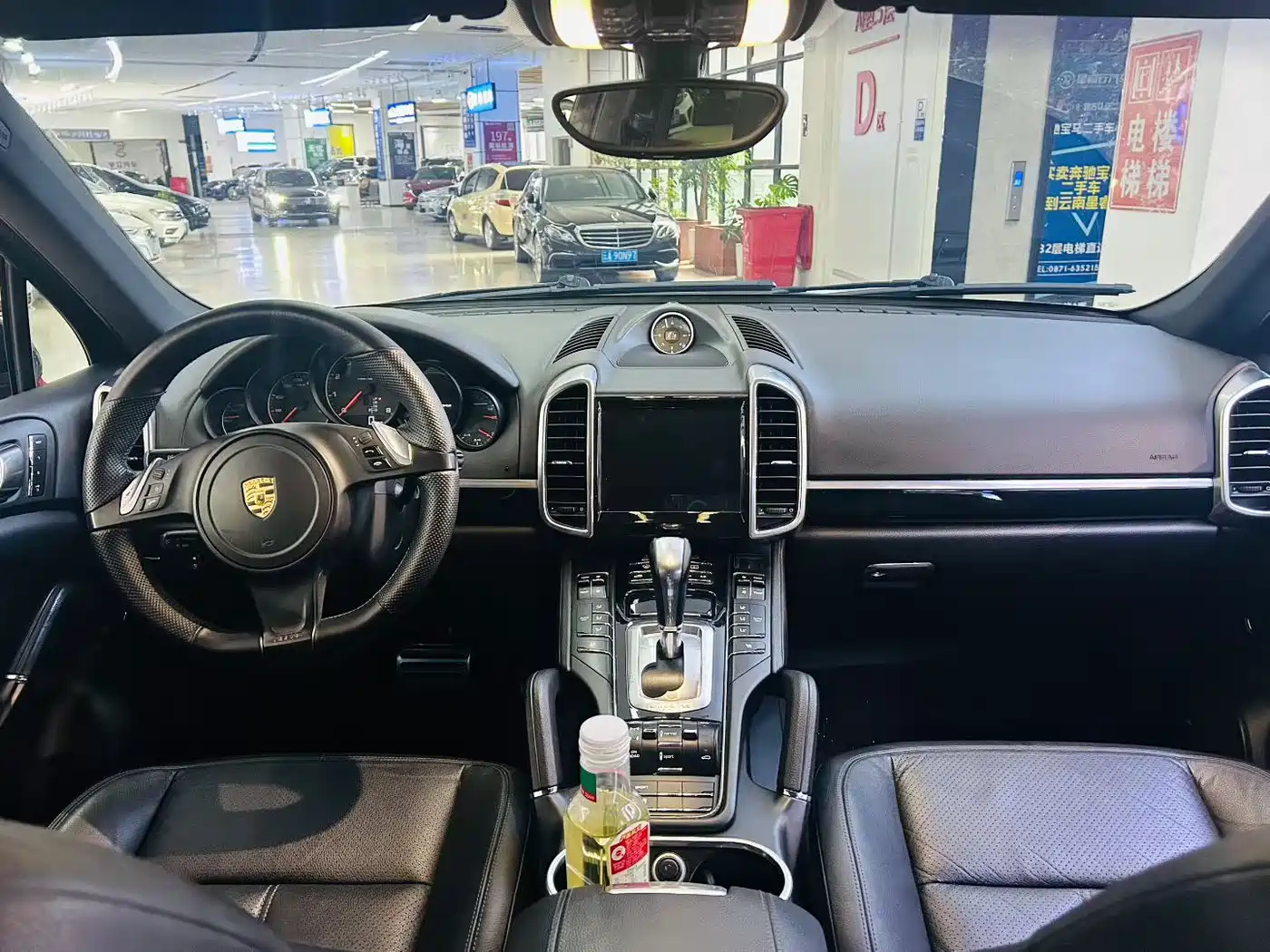 Porsche Cayenne 2014 Cayenne Platinum Edition 3.0T фото 8