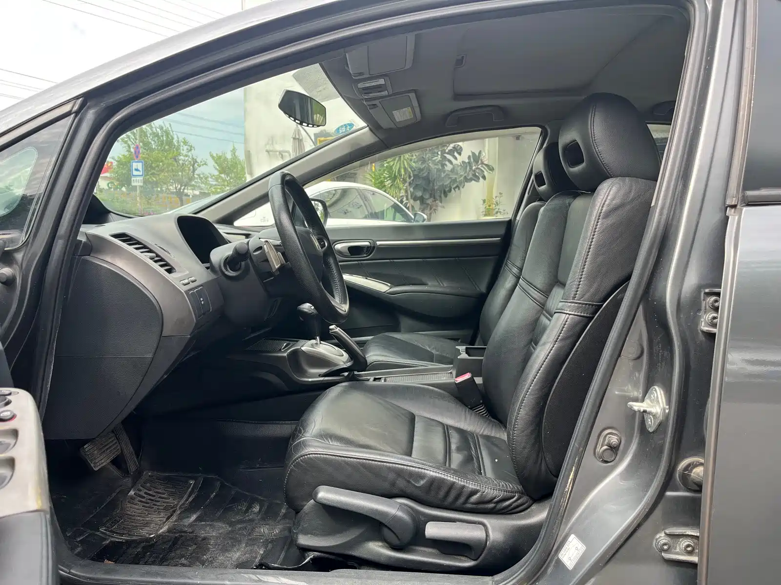 Фото 9 - Honda Civic